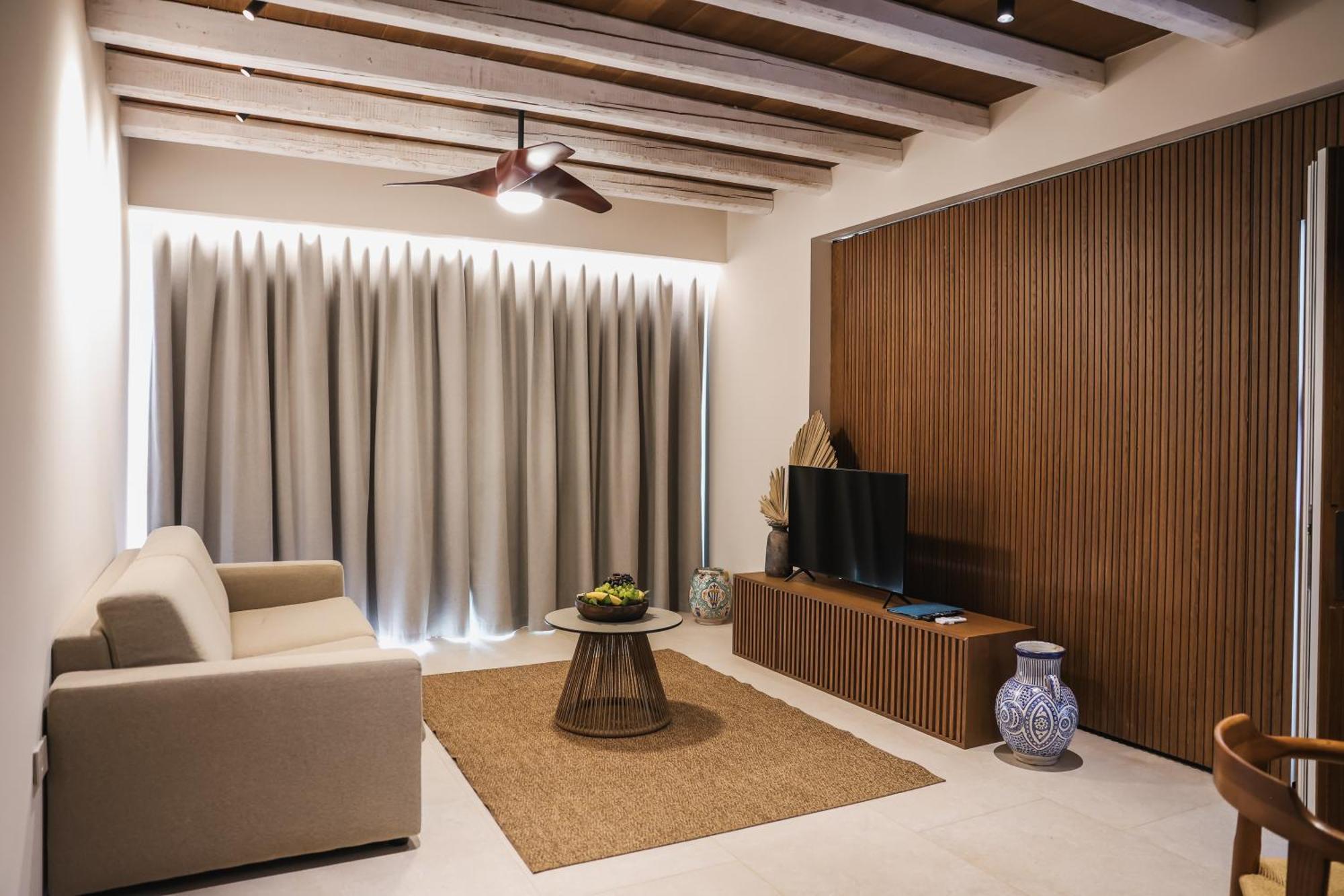 Drymades Inn Resort Dhermi Ngoại thất bức ảnh