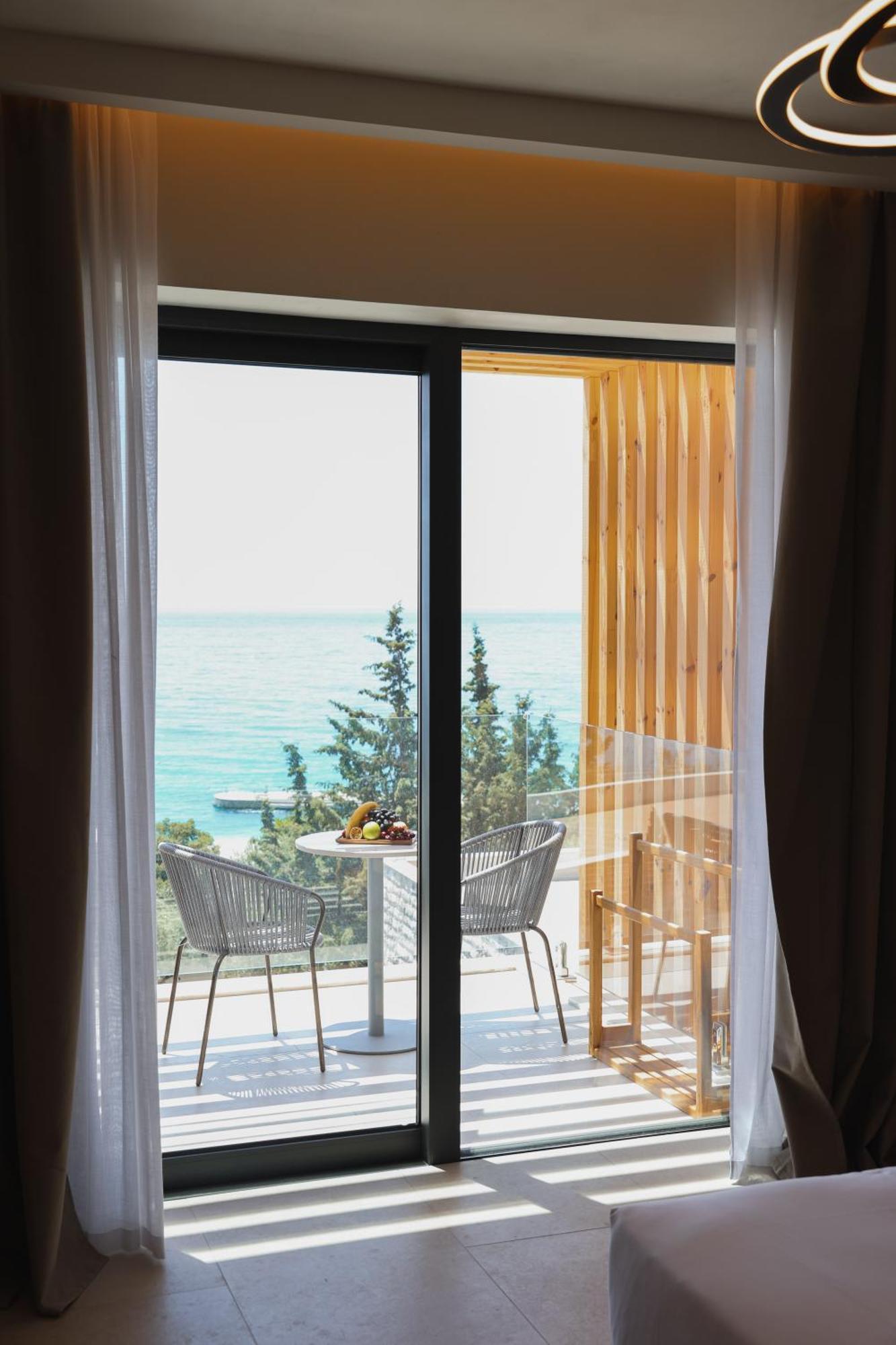 Drymades Inn Resort Dhermi Ngoại thất bức ảnh