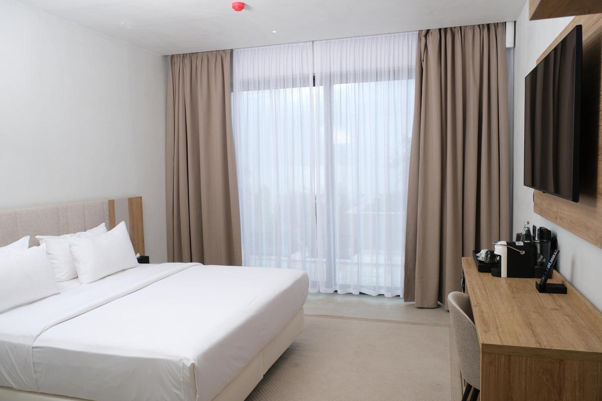 Drymades Inn Resort Dhermi Ngoại thất bức ảnh