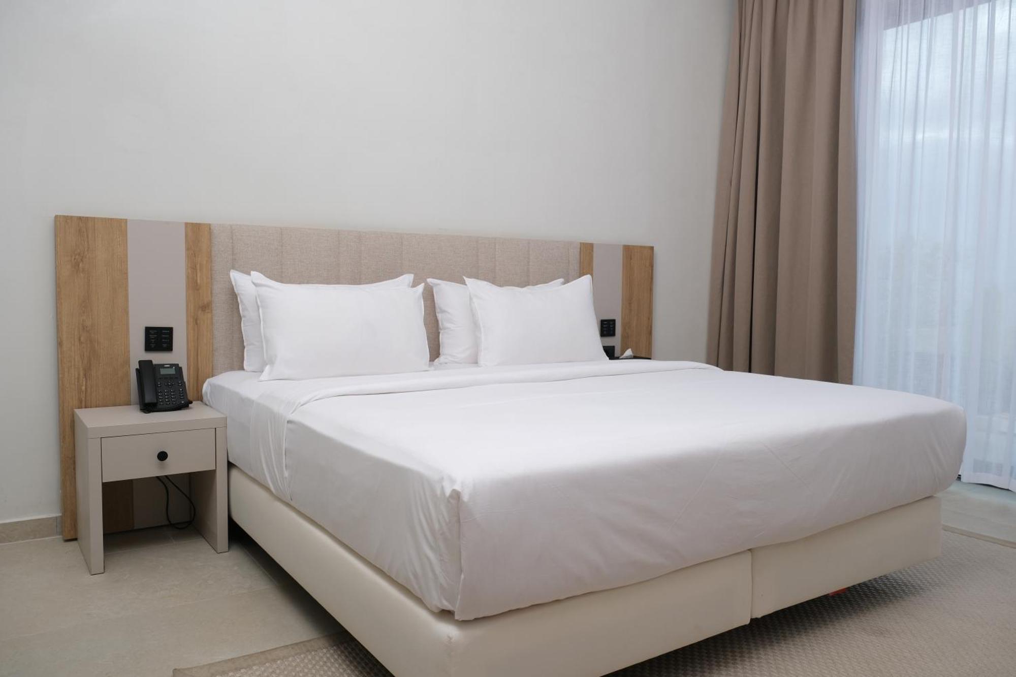 Drymades Inn Resort Dhermi Ngoại thất bức ảnh